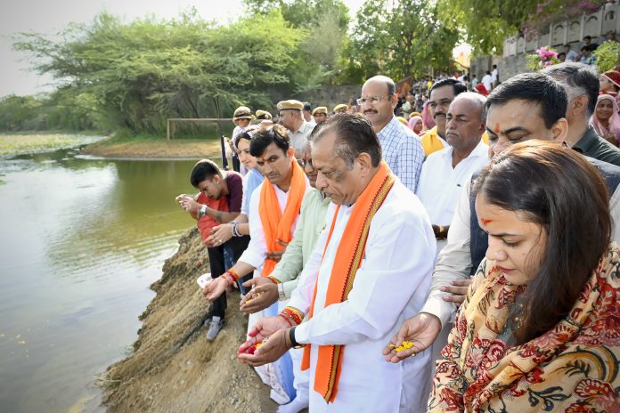 प्रभारी मंत्री जोराराम कुमावत प्रभारी मंत्री जोराराम कुमावत