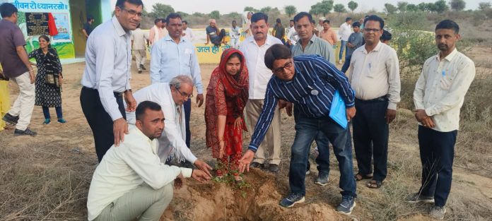 जिला प्रमुख वंदना आर्य जिला प्रमुख वंदना आर्य