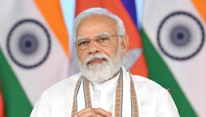 प्रधानमंत्री नरेंद्र मोदी