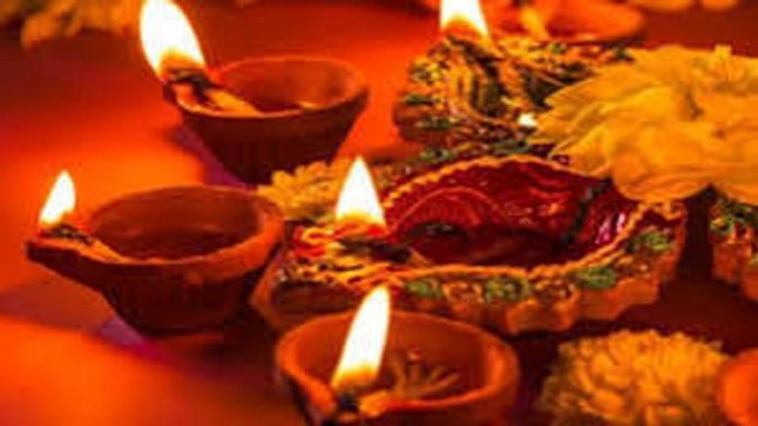 जलतेदीप... जगाए जीवन ज्योति