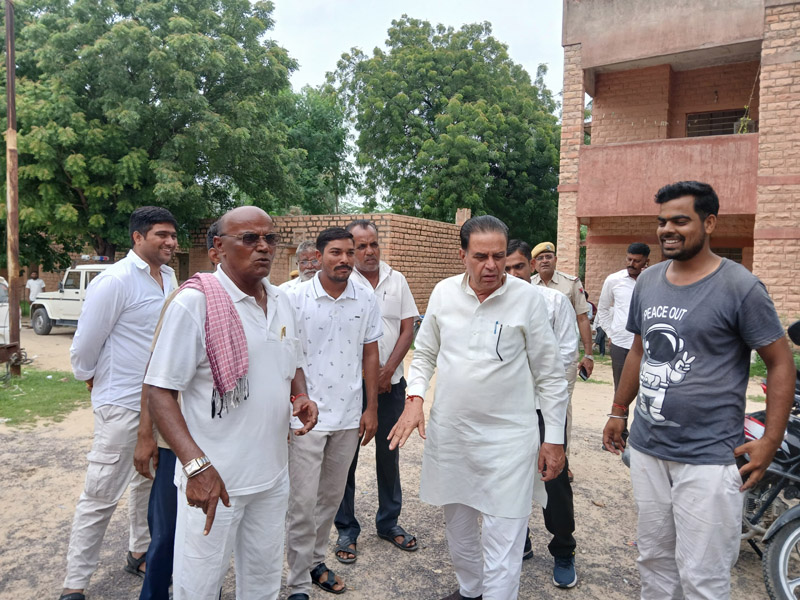 संसदीय कार्य मंत्री 