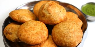 आलू की कचौडिय़ां