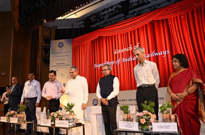 रेलवन ऐप का शुभारंभ रेलवन
