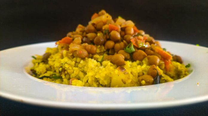 काला चना पोहा