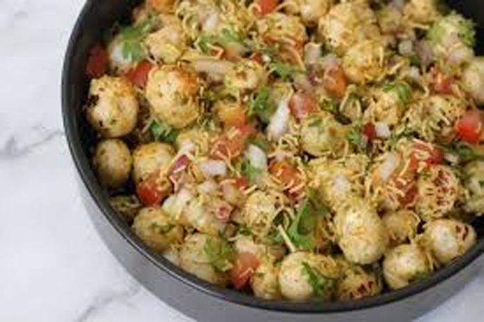 मखाना चाट