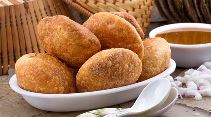 कचौड़ी कचौड़ी