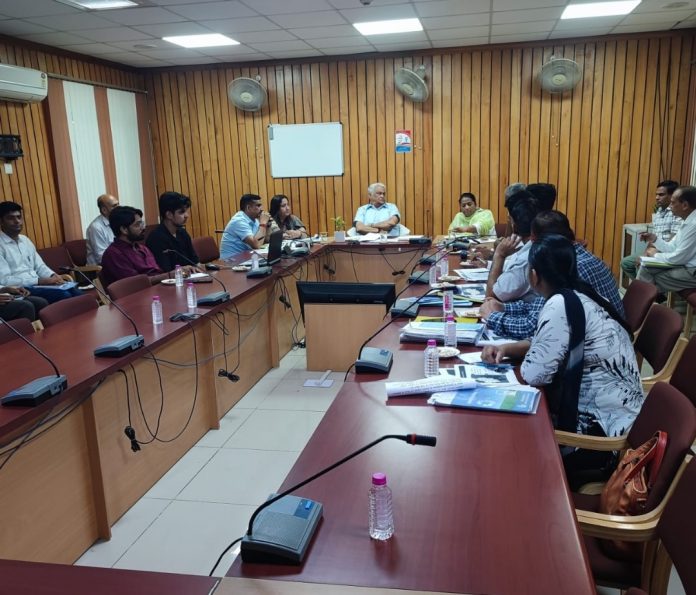 ग्रामीण विकास मंत्री डॉ. किरोड़ीलाल मीणा ग्रामीण विकास मंत्री डॉ. किरोड़ीलाल मीणा