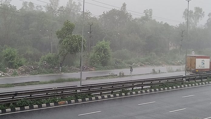 बारिश