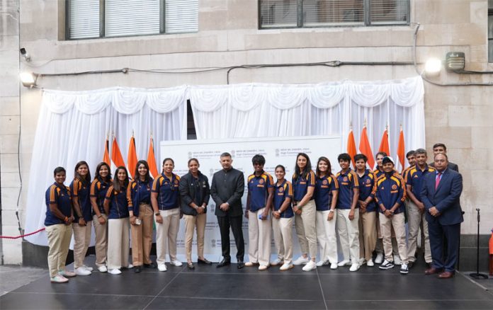 Indian women's cricket team gets grand welcome at India House in London