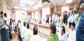 बस ऑपरेटर