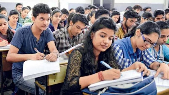 वीवीडी सोशल क्लब