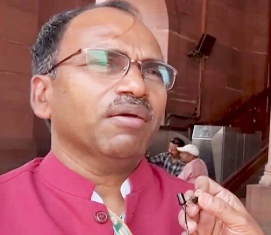 सांसद रावत