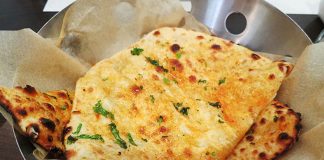 चिली चीज नान