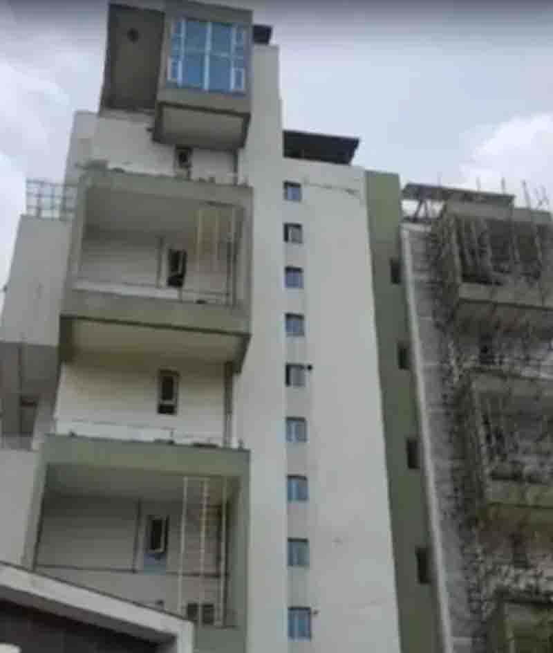 नितिन गडकरी के नागपुर आवास 