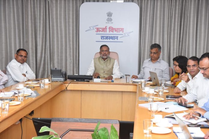 ऊर्जा मंत्री हीरालाल नागर