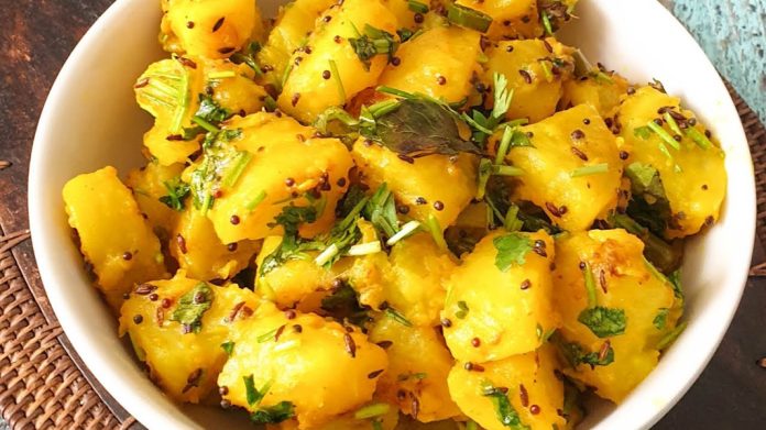 आलू की सूखी सब्जी