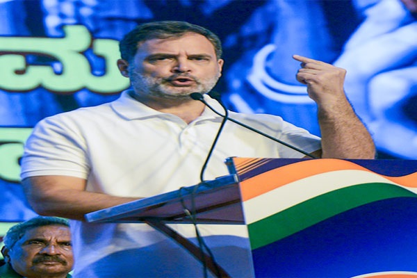 राहुल गांधी