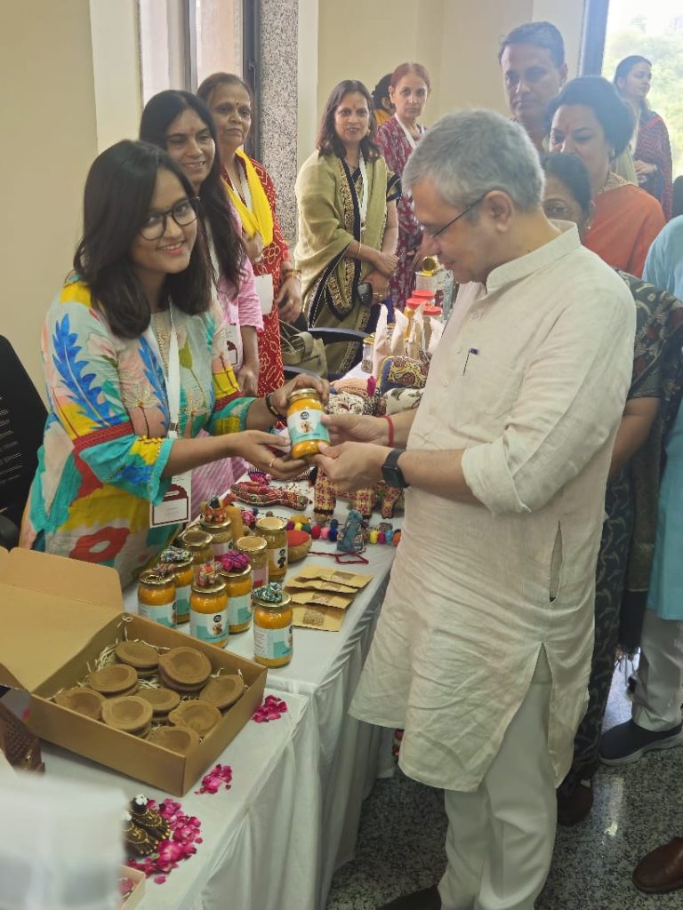 लघु उद्योग भारती कौशल विकास केंद्र में आइडिया थॉन का सफल आयोजन