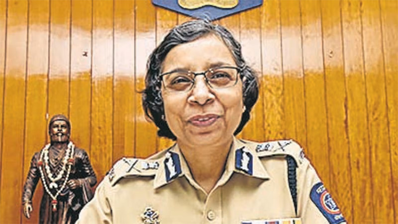 रश्मि