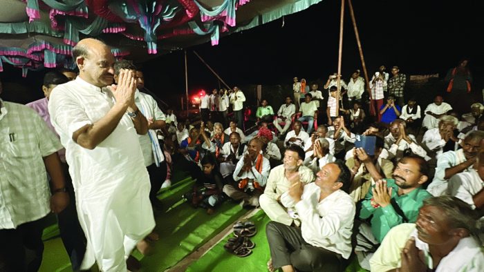 Om Birla Stays with Flood Victims Till Dawn
