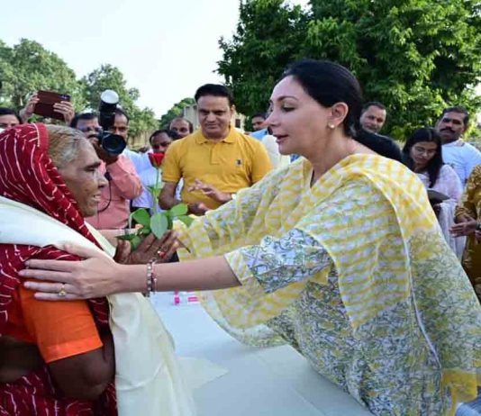 जंतर मंतर पर स्वच्छता अभियान में उतरीं दीया कुमारी, दिया खास संदेश