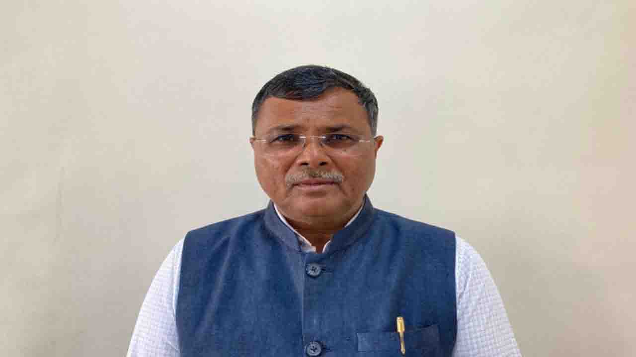 पूर्व IAS रामावतार मीणा ने बनाई ‘दृष्टांत’ संस्था, युवाओं और समाज के लिए खास पहल