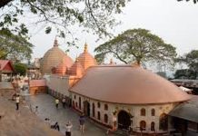 देवी की मूर्ति नहीं फिर भी लाखों भक्त! जानिए रहस्य से भरा कामाख्या मंदिर