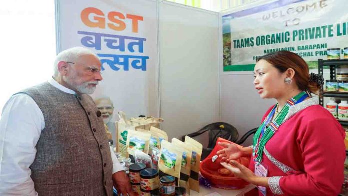 अरुणाचल से शुरू हुआ जीएसटी बचत उत्सव, पीएम मोदी ने व्यापारियों से की मुलाकात