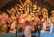 आरती से पहले करें ये स्तुति, देवी मां खुद कृपा बरसाएंगी