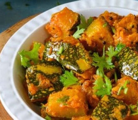 श्राद्ध में बनाएं ये पारंपरिक कद्दू की खट्टी-मीठी सब्जी, पूर्वजों का मिलेगा आशीर्वाद और स्वाद भी रहेगा कमाल!